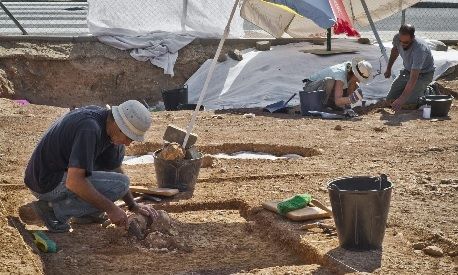 Excavación en Ayamonte (EFE)