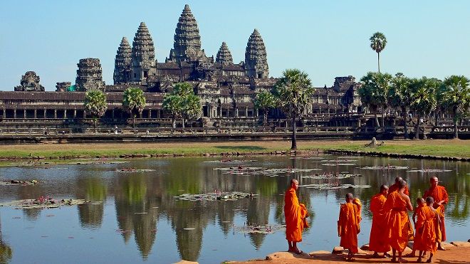 Angkor Wat y monjes budistas