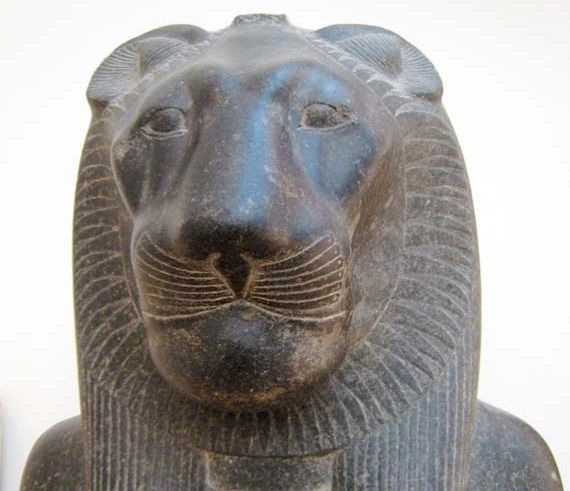 Dos estatuas de la diosa Sekhmet han sido encontradas en Egipto.