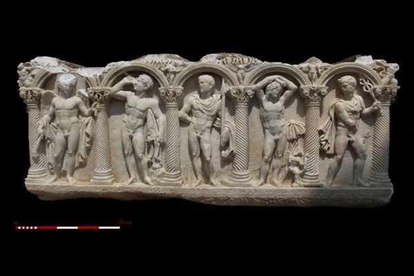 Estos increíbles relieves fueron hallados en un sarcófago romano.