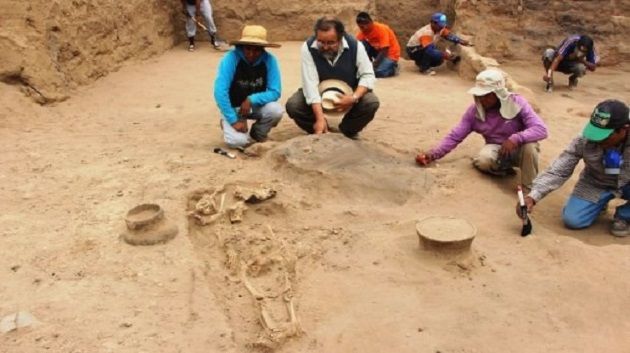 Tumba de 4.000 años encontrada en Perú.
