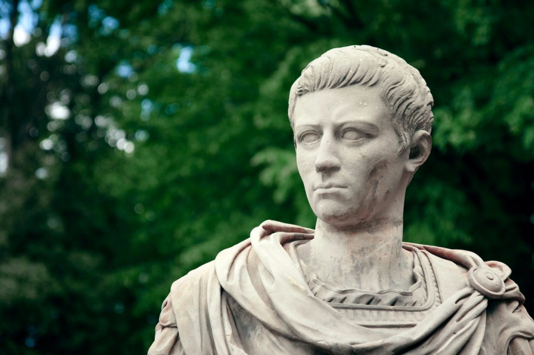 quien fue caligula emperador romano