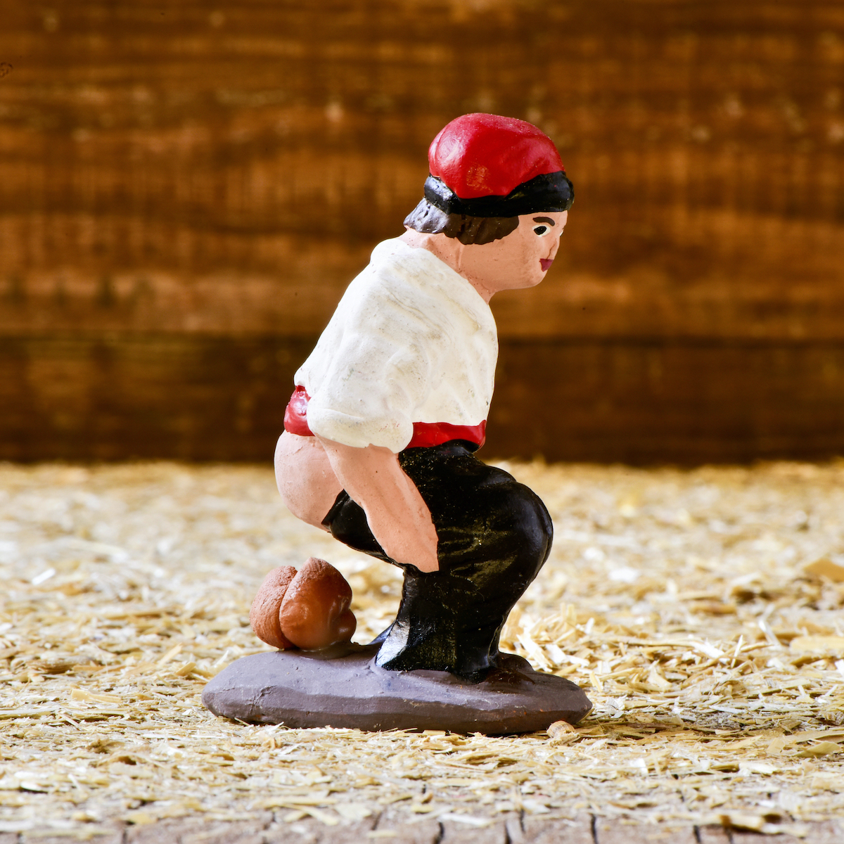 caganer personaje tipico añadido a los belenes en Cataluña