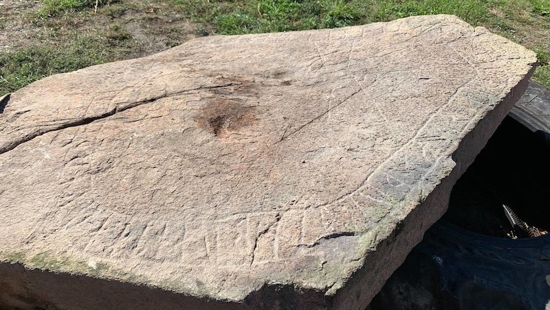 piedra runica suecia