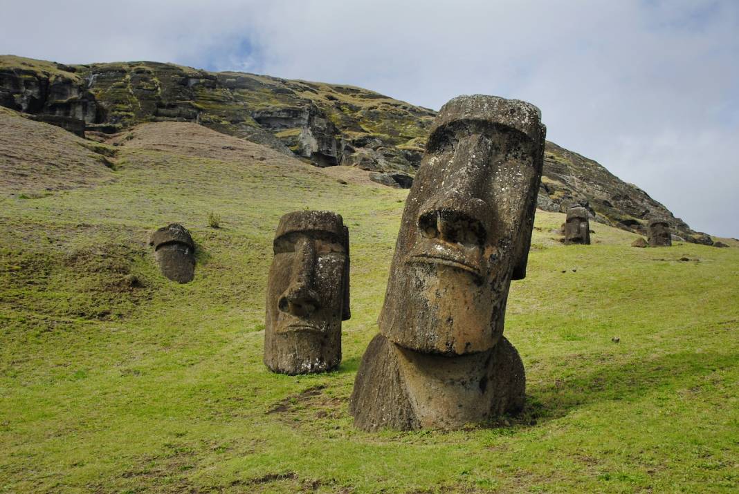 descubren nuevo moai rapa nui