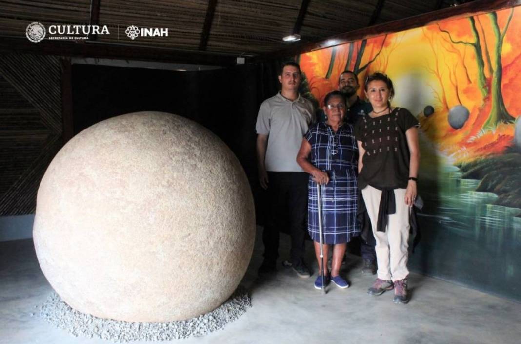México y Costa Rica renuevan conservación de las esferas del Diquis.