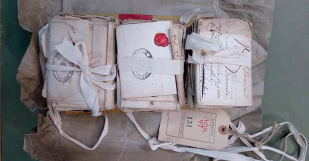 Cientos de cartas del siglo XVIII son leídas nuevamente.