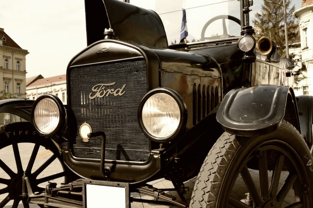 historia coches clasicos decada 1920
