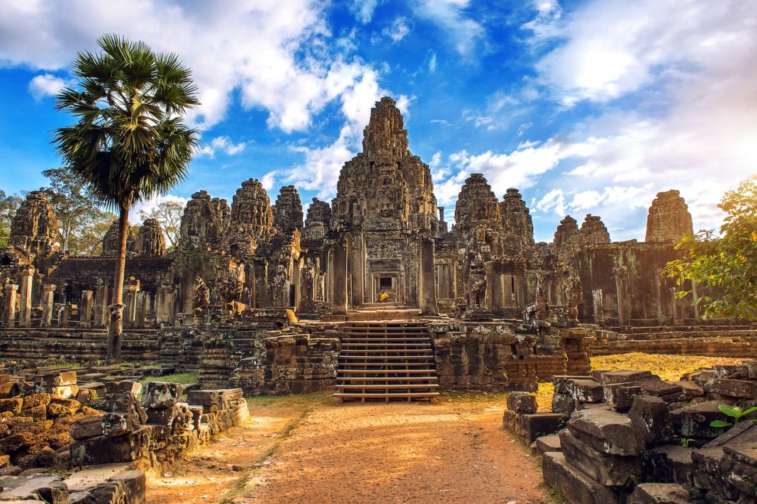 historia templo bayon angkor wat