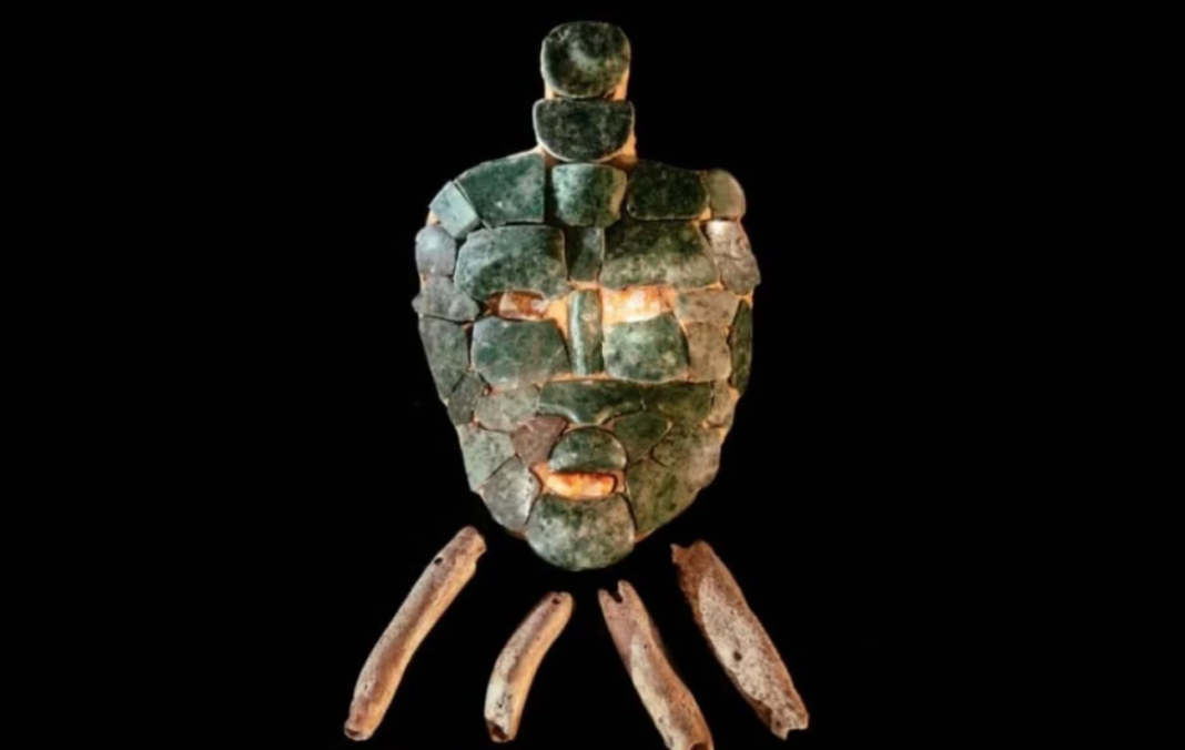 mascara rey maya