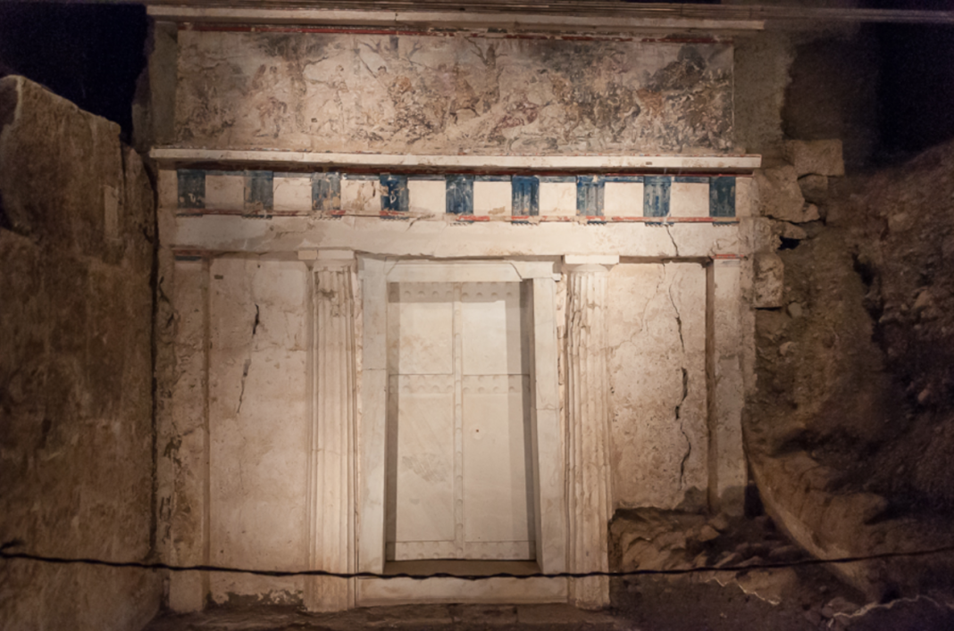 tumba filipo ii grecia