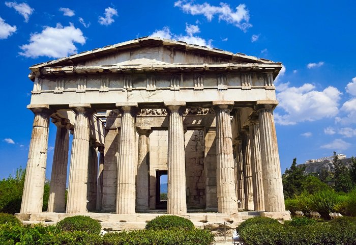 Fachada del Ágora antigua en Atenas