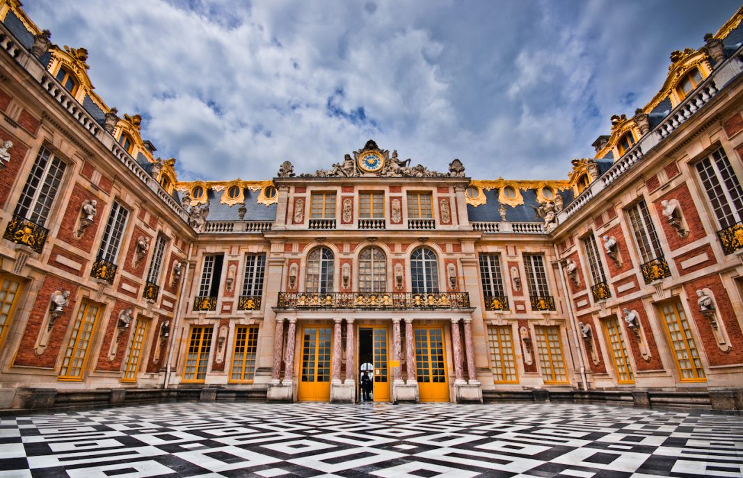 historia palacio versalles
