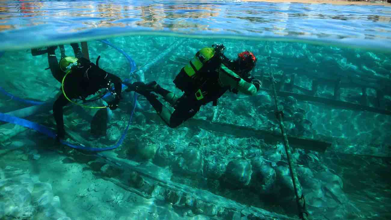 Ánforas romanas halladas en las costas de Mallorca. Crédito: LiveScience