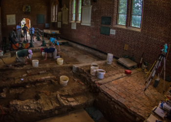 Un interesante estudio multidisciplinario demostró que Sir George Yeardley no está enterrado en la iglesia de Jamestown en Estados Unidos