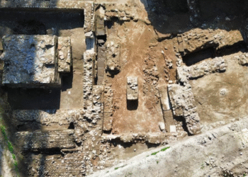 Recintos funerarios, un mausoleo y el epitafio de un gladiador han sido los descubrimientos más recientes en Liternum.