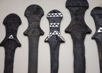 Las espadas del Montículo de Arlastepe son las más antiguas del mundo.
