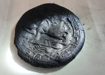 Descubren un pan de comunión con la imagen de Cristo en Turquía.