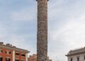 Han restaurado con láseres la Columna de Marco Aurelio.