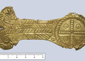 Dos símbolos solares del norte de Europa se han hallado en tumbas micénicas.