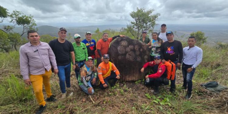 Descubren en Venezuela nuevos petroglifos.