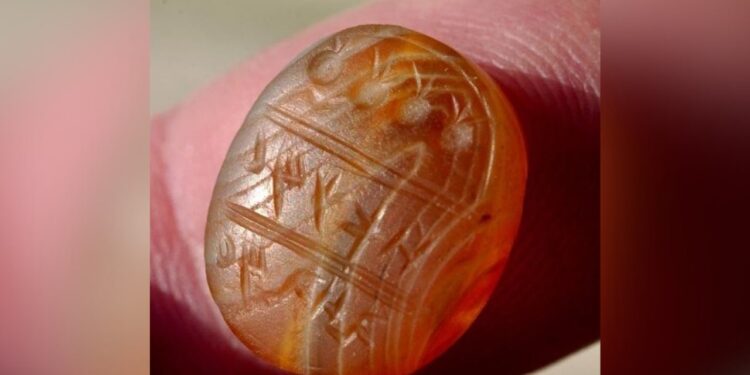 El sello de un funcionario administrativo del Reino de Judá ha sido descubierto en Israel.