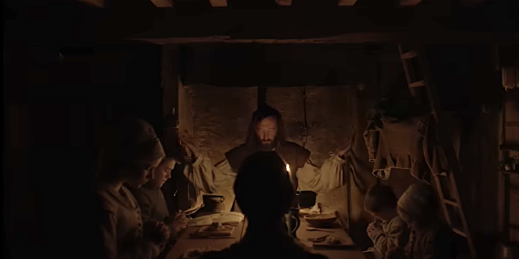 Historias de terror con familias en crisis: el horror que nace dentro del hogar