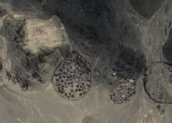 Tumbas circulares halladas en el desierto del Sahara.