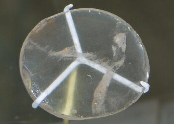 Investigadores especulan sí el Lente de Nimrud fue el primer telescopio.