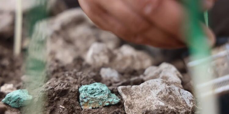 Encuentran vestigios de producción organizada de malaquita y cobre en Turquía.